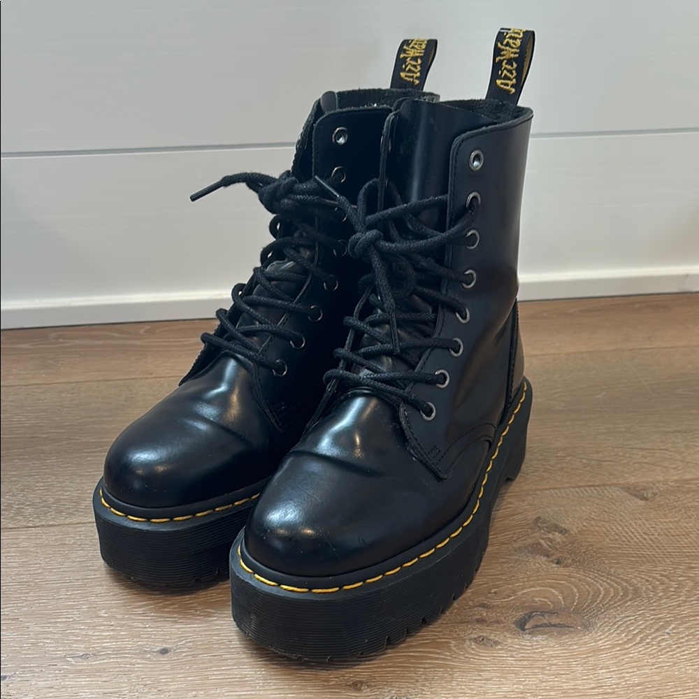 Dr. Martens Jadon platform boots